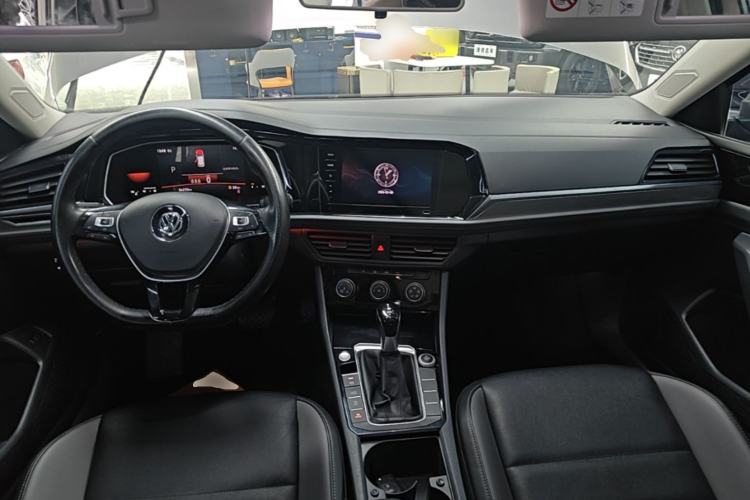 Used Volkswagen Sagitar 2021 280TSI DSG Comfort Connect Edition Center Console