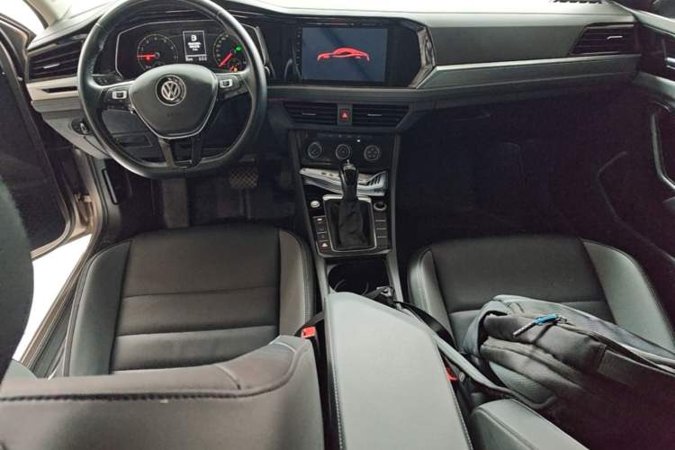 Used Volkswagen Sagitar 2021 200TSI DSG Comfort Connect Edition Center Console