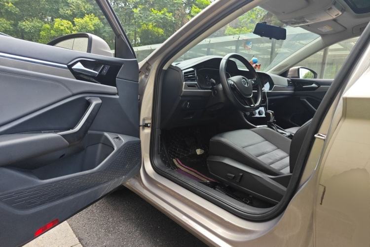 Used Volkswagen Sagitar 2021 280TSI DSG Comfort Connect Edition Driver Seat