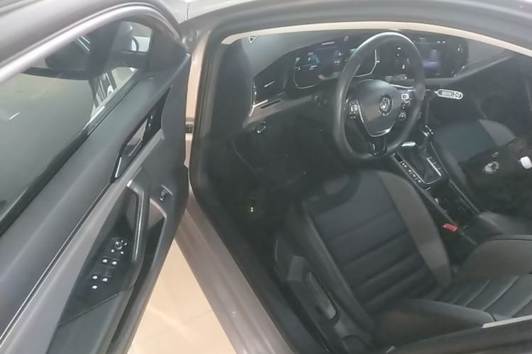 Used Volkswagen Sagitar 2021 280TSI DSG Excellence Edition Driver Seat
