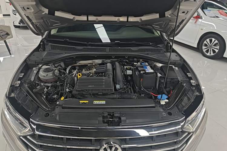 Used Volkswagen Sagitar 2021 280TSI DSG Comfort Connect Edition Engine Bay