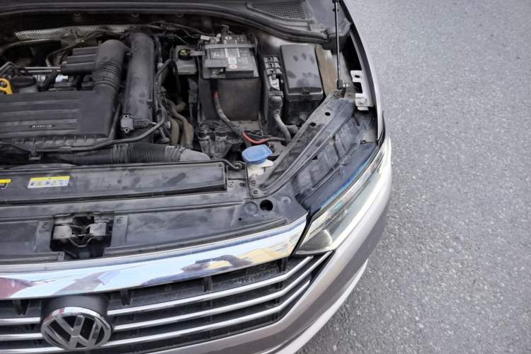 Used Volkswagen Sagitar 2021 280TSI DSG Comfort Connect Edition Engine Bay Left