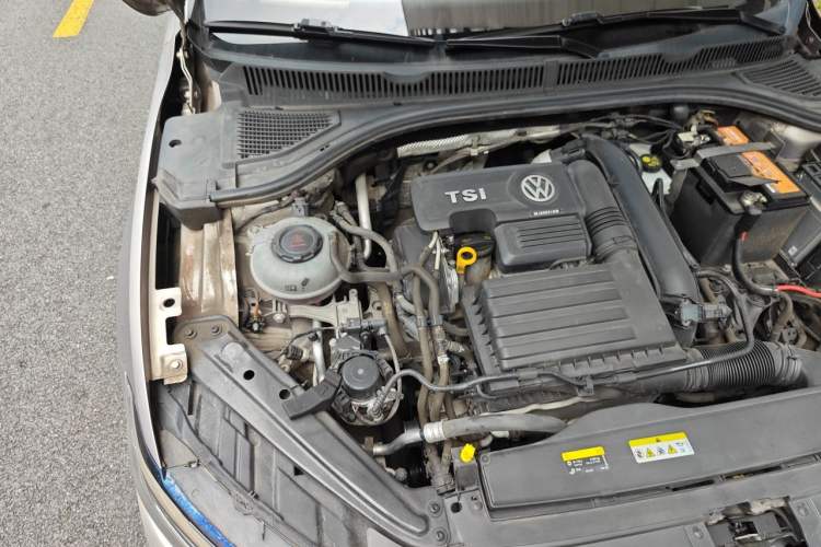 Used Volkswagen Sagitar 2021 280TSI DSG Comfort Connect Edition Engine Bay Right