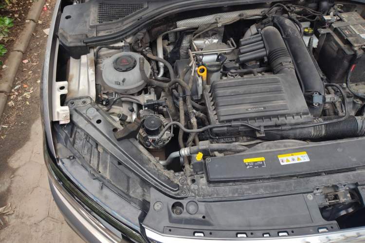 Used Volkswagen Sagitar 2021 200TSI DSG Excellence Edition Engine Bay Right