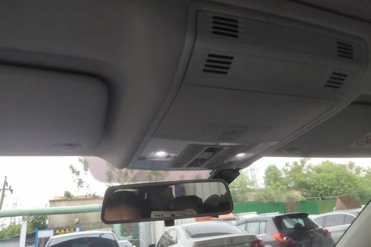 Used Volkswagen Sagitar 2021 280TSI DSG Comfort Connect Edition Headliner