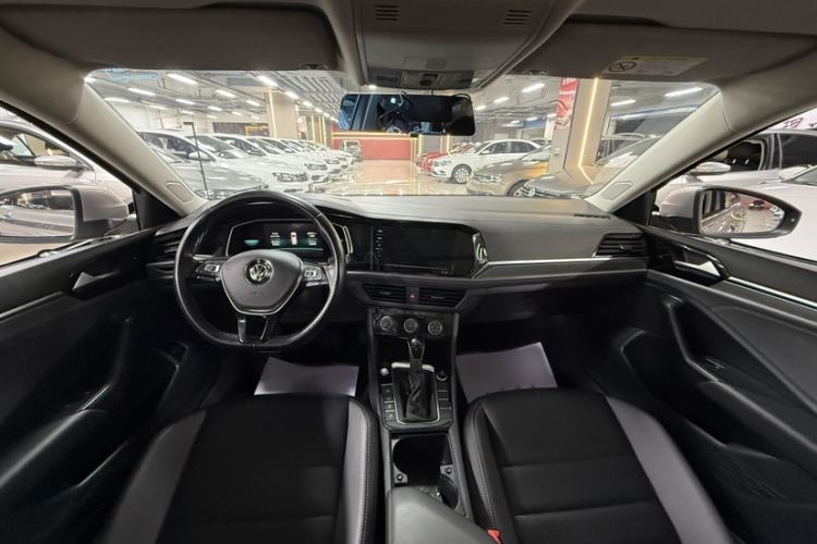 Used Volkswagen Sagitar 2021 280TSI DSG Excellence Edition Interior 2