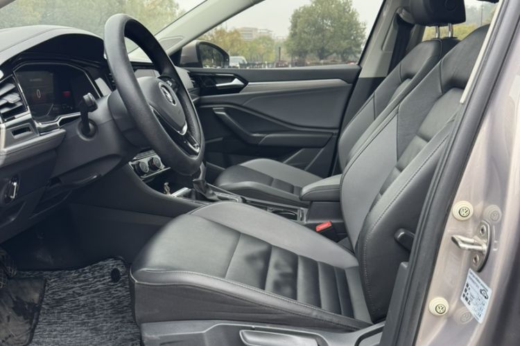 Used Volkswagen Sagitar 2021 280TSI DSG Excellence Edition Interior 2
