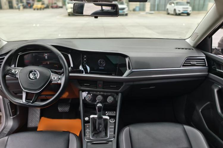 Used Volkswagen Sagitar 2021 280TSI DSG Comfort Connect Edition Interior 3