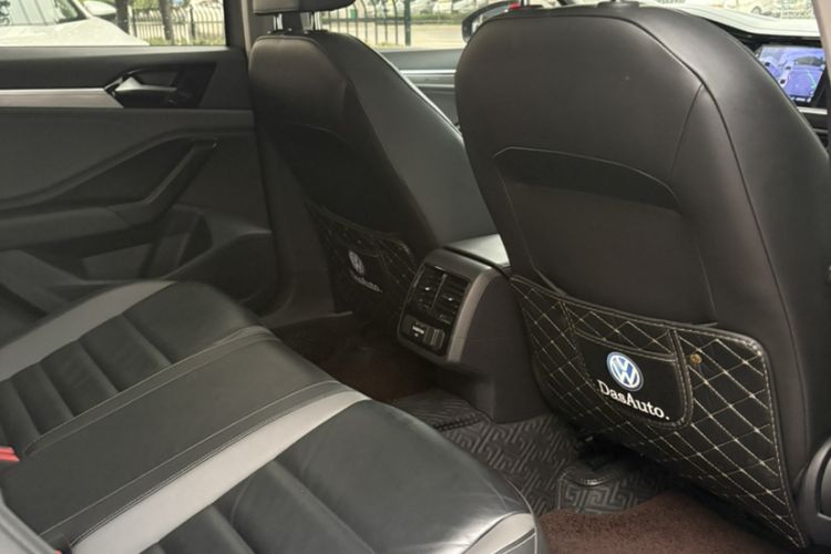 Used Volkswagen Sagitar 2021 200TSI DSG Comfort Connect Edition Interior 5