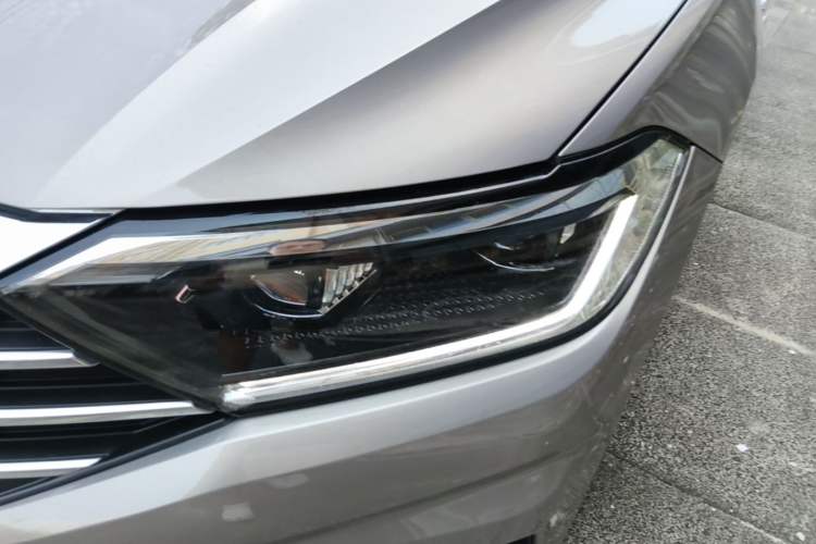 Used Volkswagen Sagitar 2021 280TSI DSG Excellence Edition Left Front Headlight
