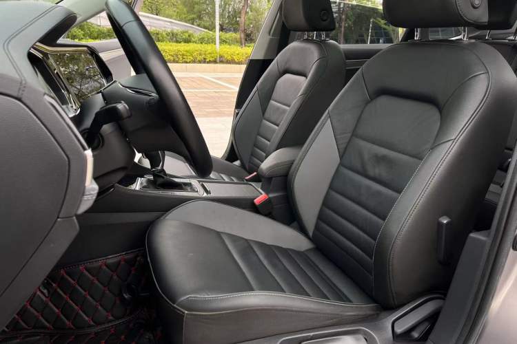 Used Volkswagen Sagitar 2021 280TSI DSG Comfort Connect Edition Left Front Seat