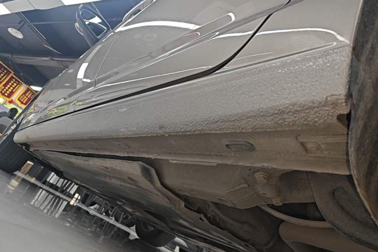 Used Volkswagen Sagitar 2021 280TSI DSG Comfort Connect Edition Left Side Sill