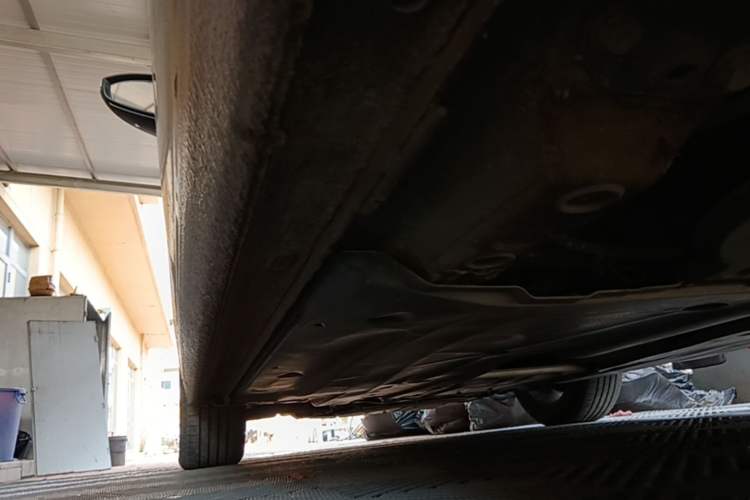 Used Volkswagen Sagitar 2021 280TSI DSG Excellence Edition Left Side Sill