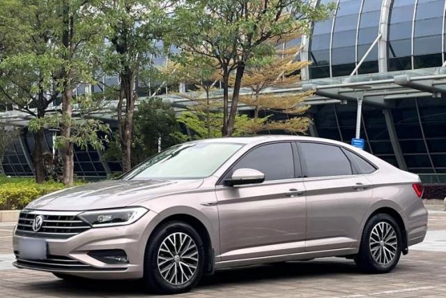Używany Volkswagen Sagitar 2021 280TSI DSG Comfort Connect Edition