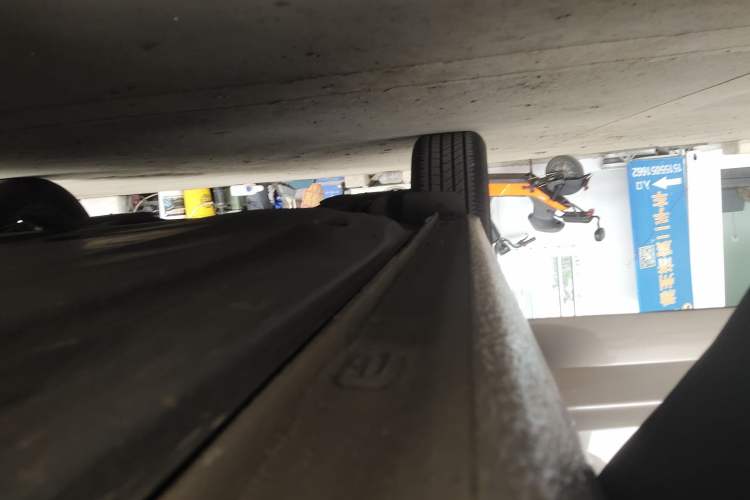 Used Volkswagen Sagitar 2021 280TSI DSG Comfort Connect Edition Right Side Sill