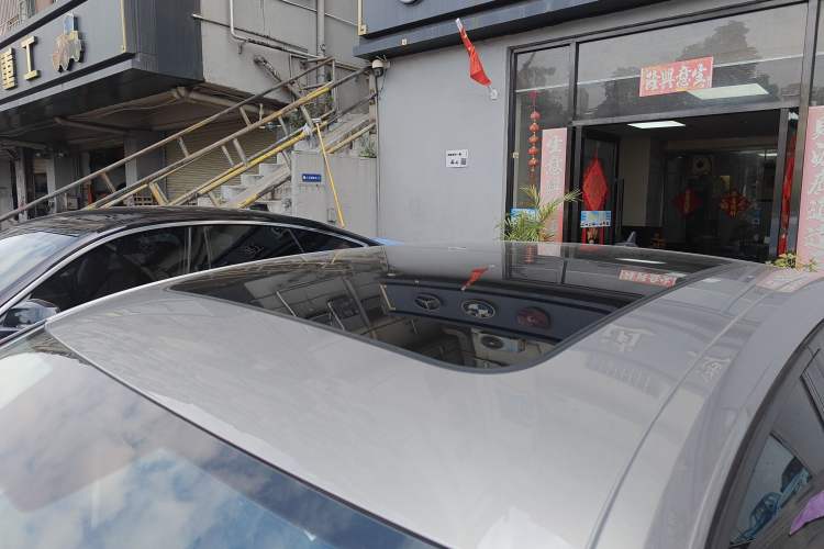 Used Volkswagen Sagitar 2021 280TSI DSG Luxury Smart Connectivity Edition Roof