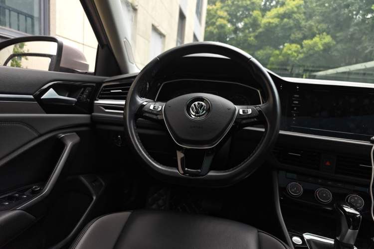 Used Volkswagen Sagitar 2021 280TSI DSG Comfort Connect Edition Steering Wheel