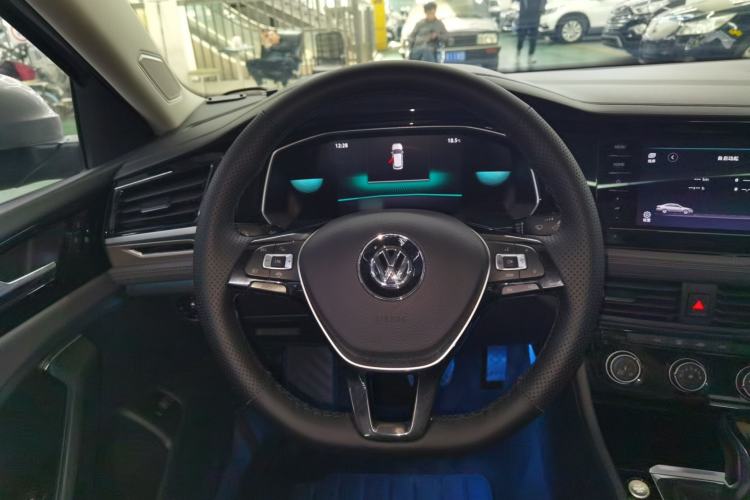 Used Volkswagen Sagitar 2021 280TSI DSG Excellence Edition Steering Wheel