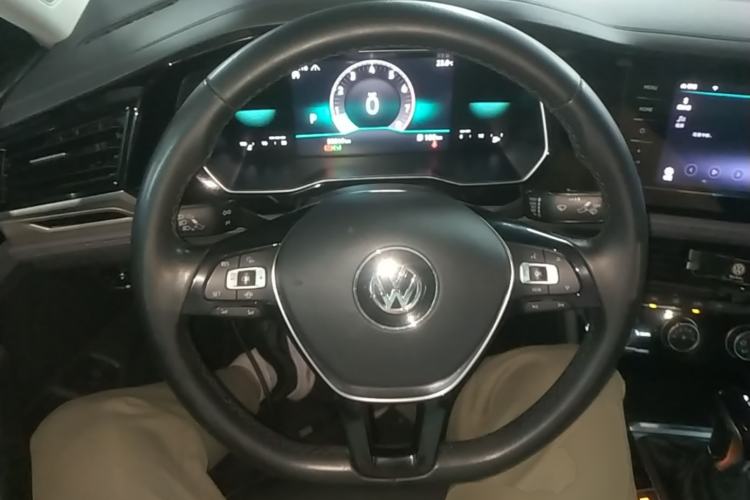 Used Volkswagen Sagitar 2021 280TSI DSG Excellence Edition Steering Wheel
