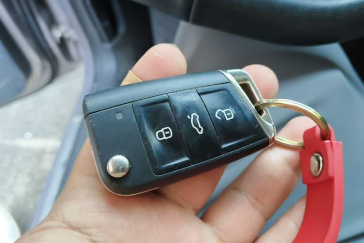 Used Volkswagen Sagitar 2021 280TSI DSG Excellence Edition Vehicle Key