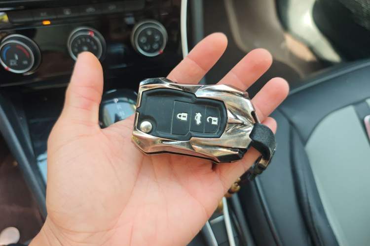 Used Volkswagen Sagitar 2021 280TSI DSG Comfort Connect Edition Vehicle Key