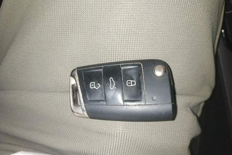 Used Volkswagen Sagitar 2021 280TSI DSG Excellence Edition Vehicle Key