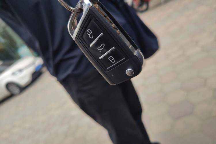 Used Volkswagen Sagitar 2021 200TSI DSG Excellence Edition Vehicle Key