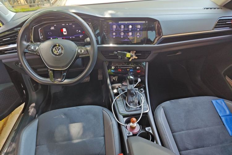 Used Volkswagen Sagitar 2021 280TSI DSG Excellence Edition Center Console
