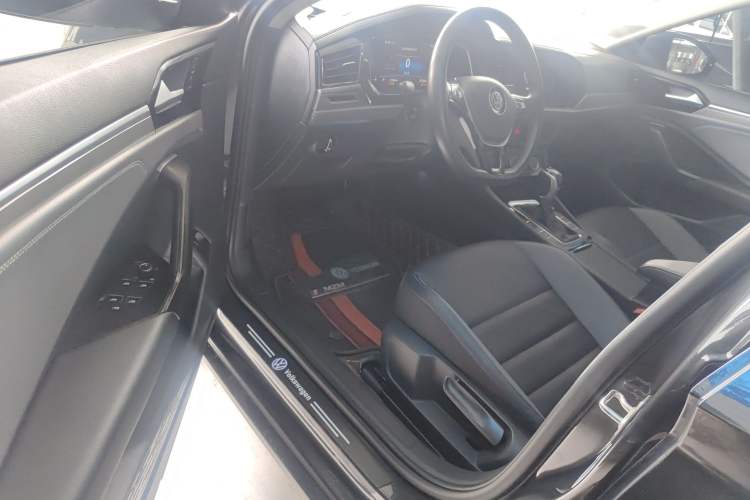 Used Volkswagen Sagitar 2021 280TSI DSG Excellence Edition Driver Seat