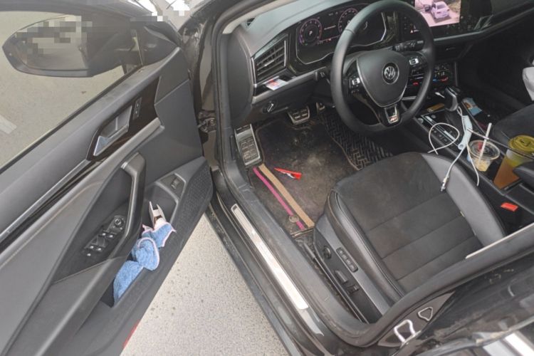 Used Volkswagen Sagitar 2021 280TSI DSG Excellence Edition Driver Seat