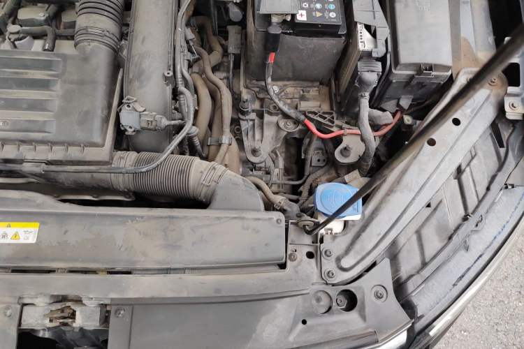 Used Volkswagen Sagitar 2021 280TSI DSG Comfort Connect Edition Engine Bay Left