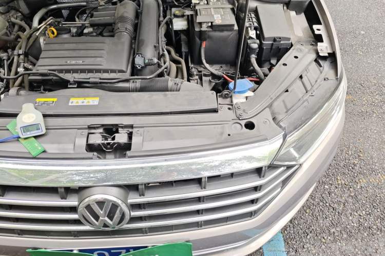 Used Volkswagen Sagitar 2021 200TSI DSG Excellence Edition Engine Bay Left