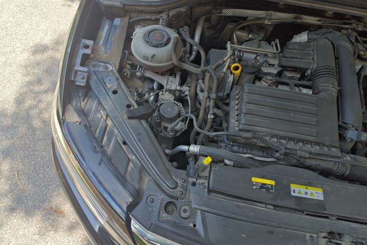 Used Volkswagen Sagitar 2021 280TSI DSG Excellence Edition Engine Bay Right