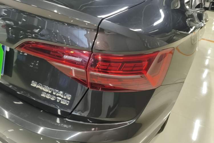 Used Volkswagen Sagitar 2021 280TSI DSG Comfort Connect Edition Exterior 3