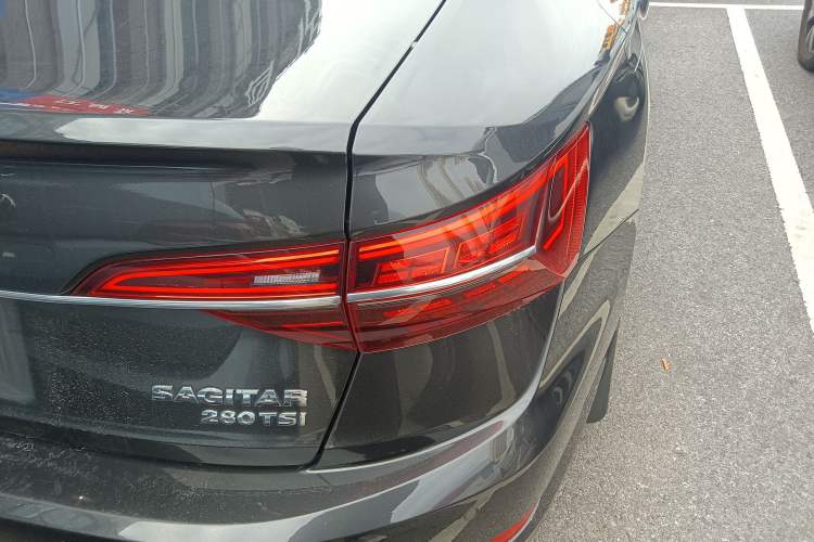 Used Volkswagen Sagitar 2021 280TSI DSG Excellence Edition Exterior 3