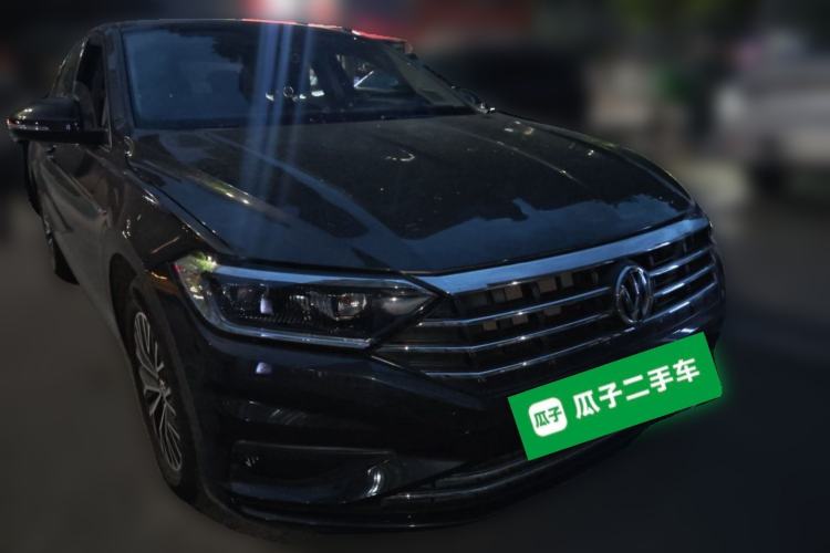 Used Volkswagen Sagitar 2021 280TSI DSG Comfort Connect Edition Front Right 45 Deg