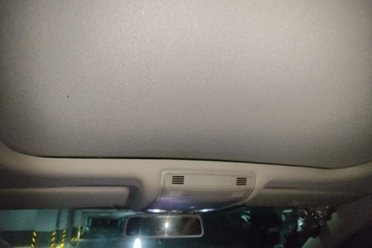 Used Volkswagen Sagitar 2021 280TSI DSG Comfort Connect Edition Headliner