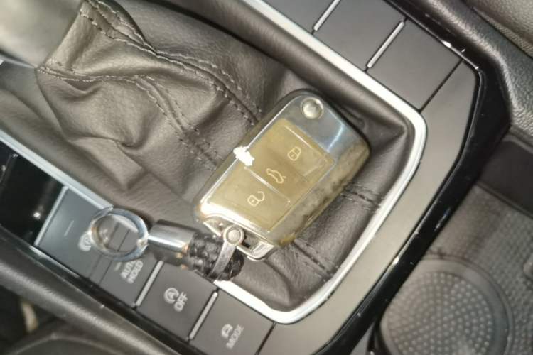 Used Volkswagen Sagitar 2021 200TSI DSG Comfort Connect Edition Interior 1