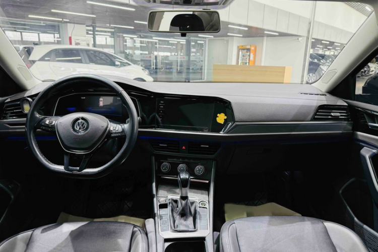 Used Volkswagen Sagitar 2021 280TSI DSG Excellence Edition Interior 2
