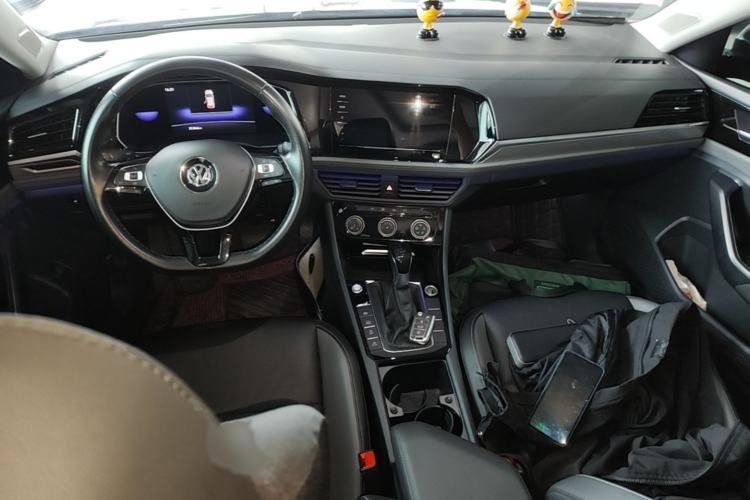 Used Volkswagen Sagitar 2021 280TSI DSG 30th Anniversary Edition Interior 2