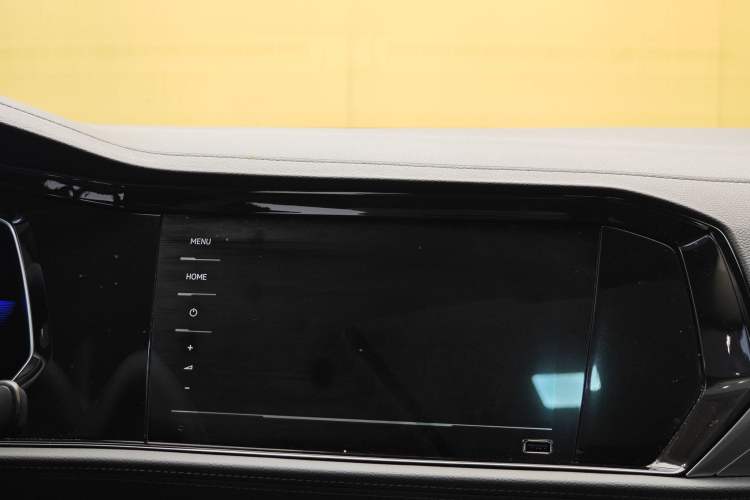 Used Volkswagen Sagitar 2021 200TSI DSG Excellence Edition Interior 6