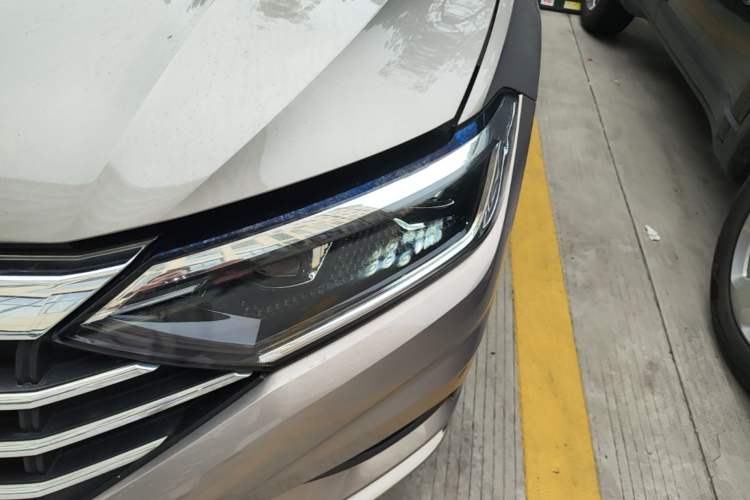 Used Volkswagen Sagitar 2021 280TSI DSG Comfort Connect Edition Left Front Headlight