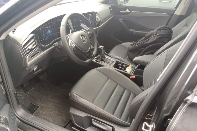 Used Volkswagen Sagitar 2021 280TSI DSG Excellence Edition Left Front Seat