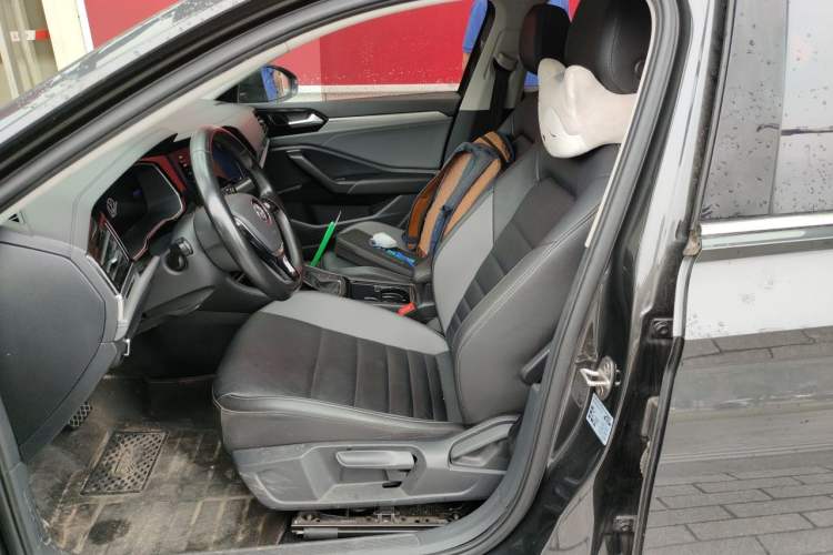 Used Volkswagen Sagitar 2021 200TSI DSG Comfort Connect Edition Left Front Seat