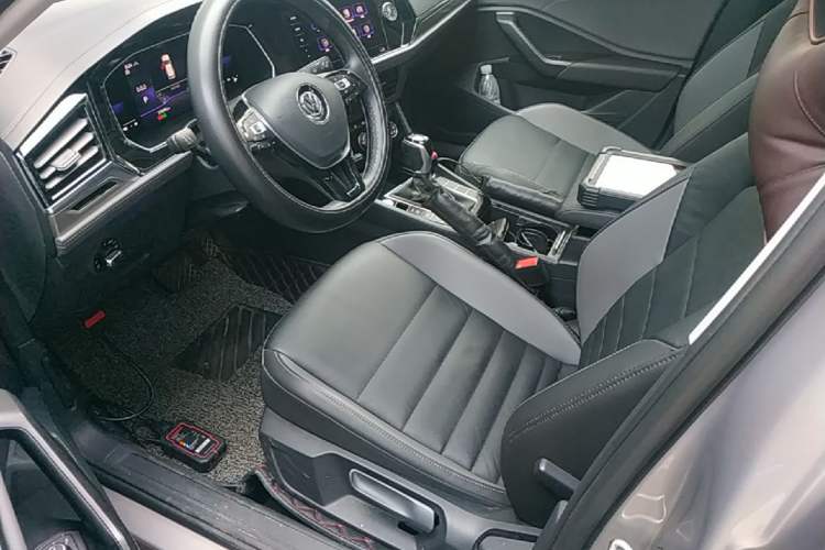 Used Volkswagen Sagitar 2021 280TSI DSG Excellence Edition Left Front Seat