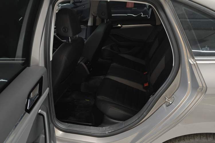Used Volkswagen Sagitar 2021 280TSI DSG Excellence Edition Left Rear Seat