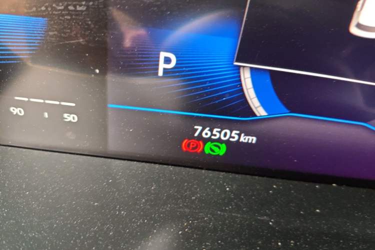 Used Volkswagen Sagitar 2021 280TSI DSG Excellence Edition Odometer Close Up