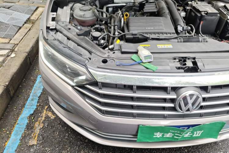 Used Volkswagen Sagitar 2021 200TSI DSG Excellence Edition Right Front Headlight