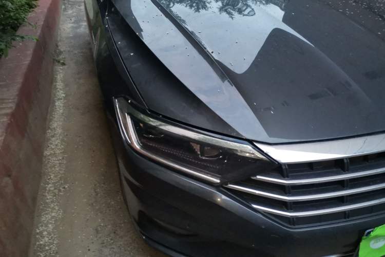 Used Volkswagen Sagitar 2021 280TSI DSG 30th Anniversary Edition Right Front Headlight