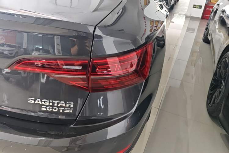 Used Volkswagen Sagitar 2021 200TSI DSG Excellence Edition Right Rear Taillight